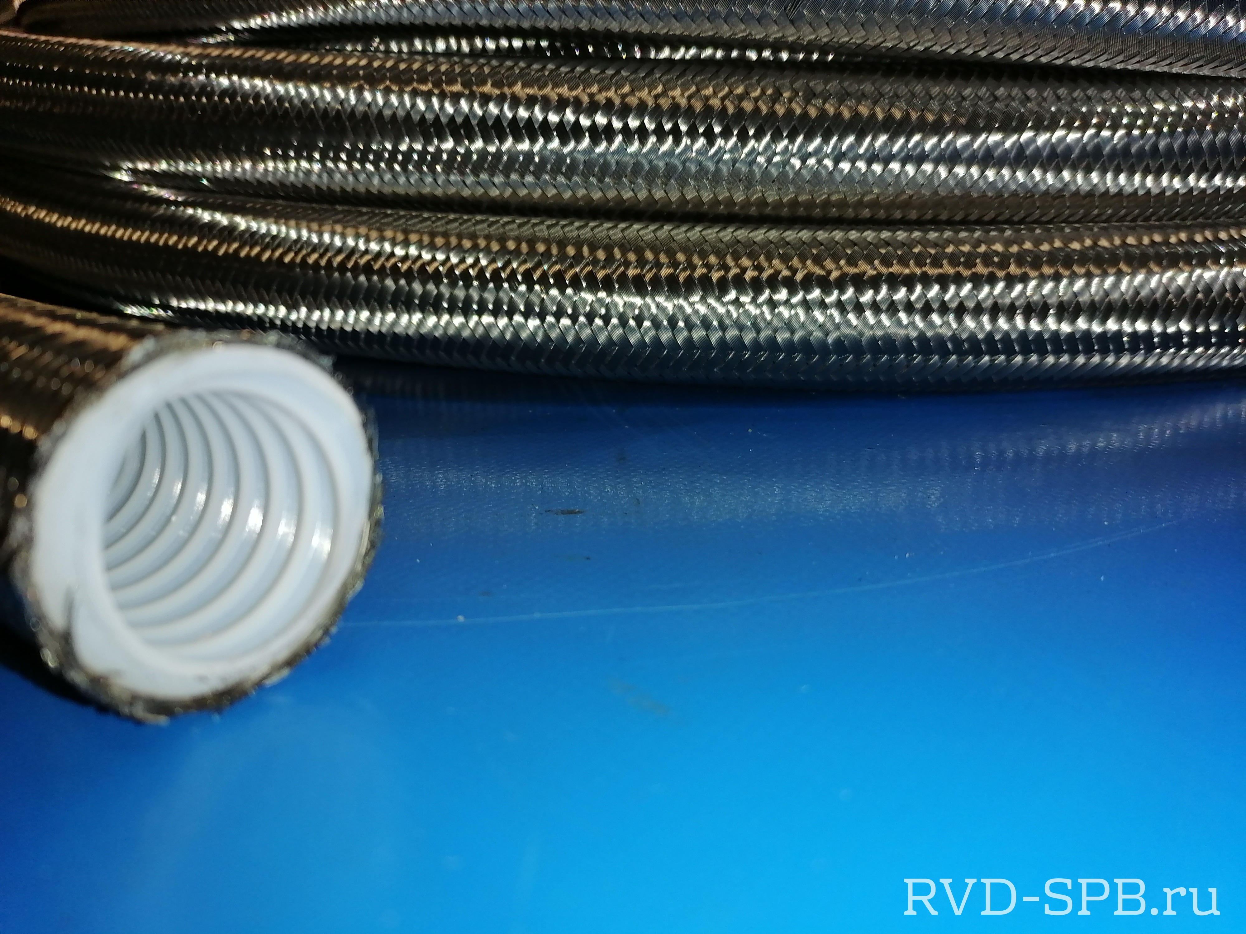  ()    PTFE 1 1/2" 35bar 