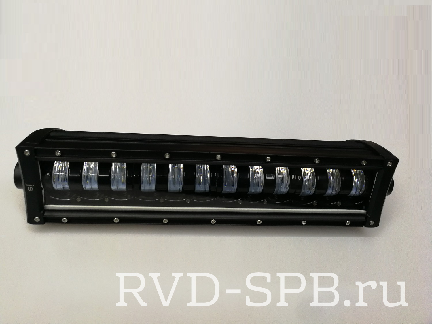 	  CH1980 96W 12   8W (  115*90*420;   6000K; 60  , 30  )
